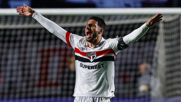 Calleri lamenta saída de James Rodríguez e elogia vitória do São Paulo na Copa do Brasil