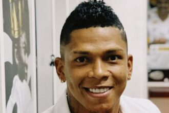 Santos anuncia Billy Arce como novo reforço: o que esperar do atacante?